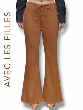 Avec Les Filles Women's Lace-Up Flare Pants/Jeans in the Size 32
